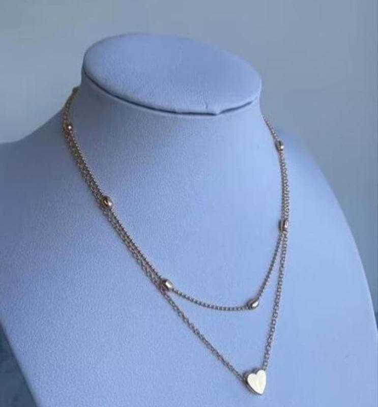 Gold heart-shaped necklace